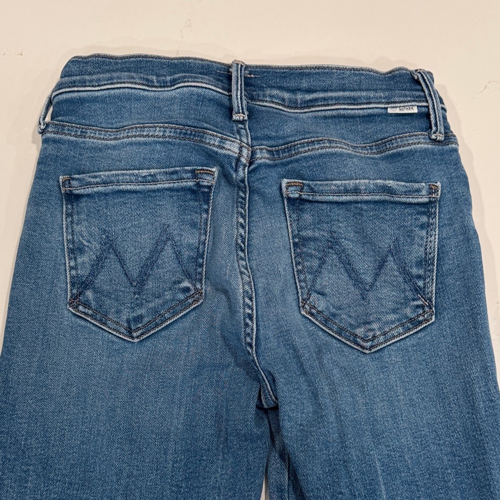 Mother Jeans The Double Insider Heel Jeans in Opposites Attract - Picture 9 of 10